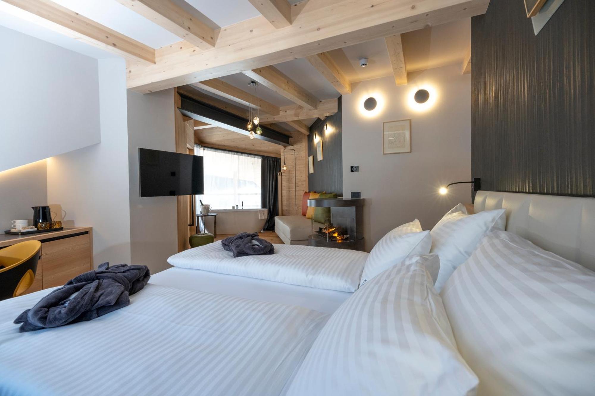Locanda Degli Artisti Art Hotel كنازاي المظهر الخارجي الصورة